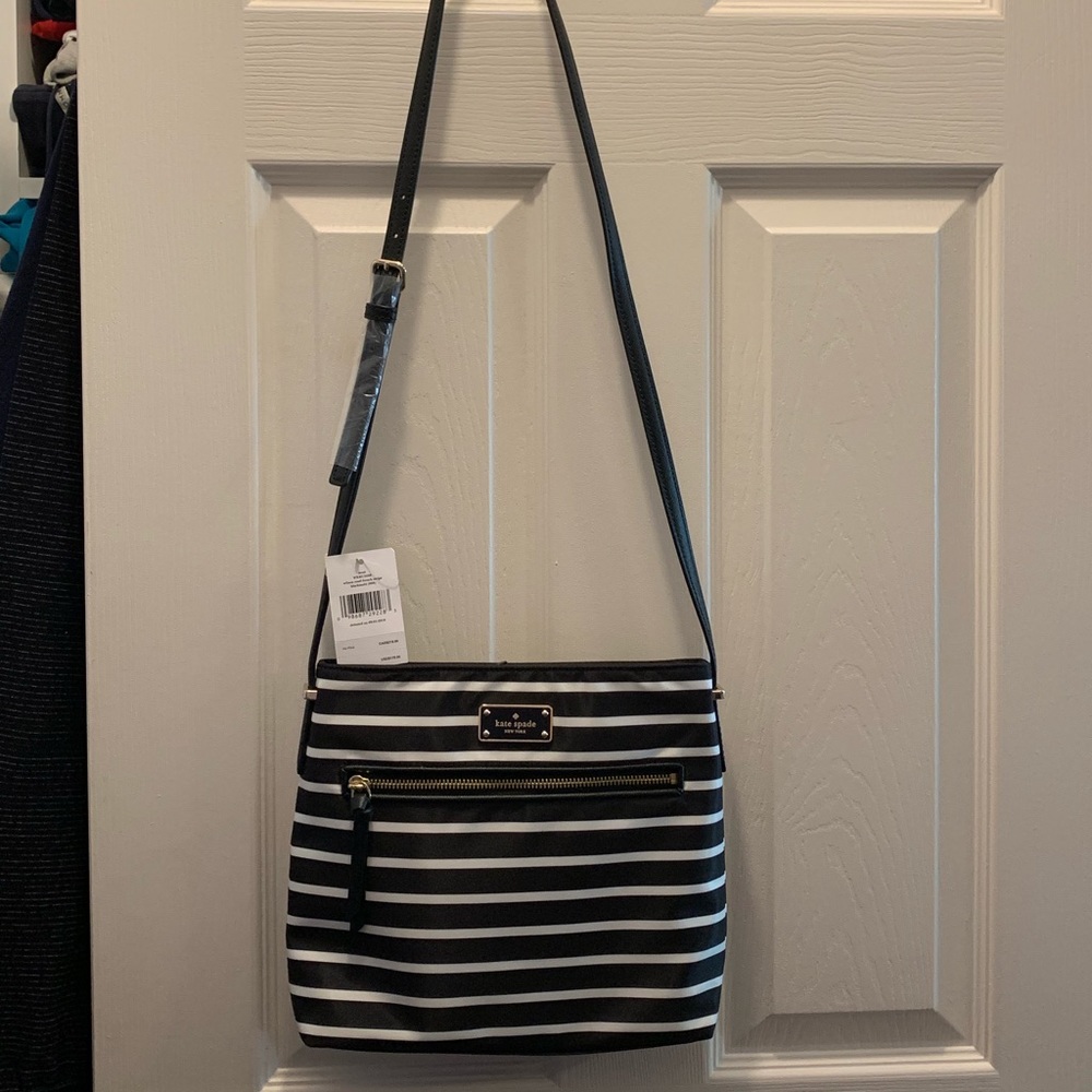 Authentic Kate Spade Purse - Picture 3 of 3